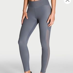 Victoria Sport tights